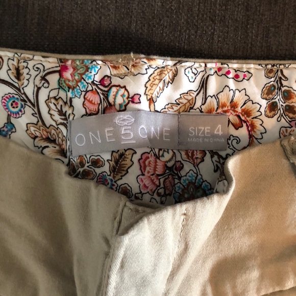 Shorts - Picture 2 of 3